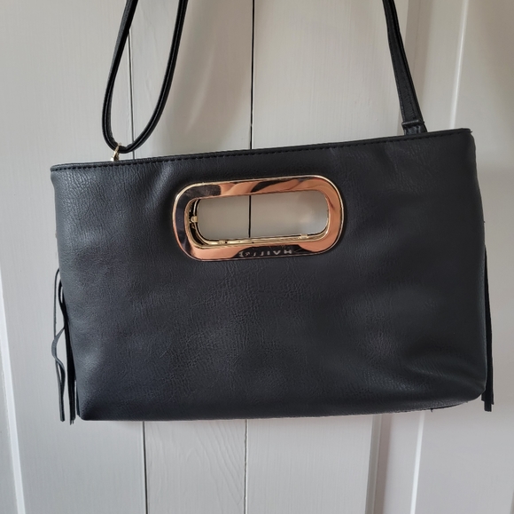 purse with fringe - Picture 3 of 5